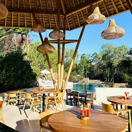 Tregge Surf Camp Uluwatu Hotel Exterior photo