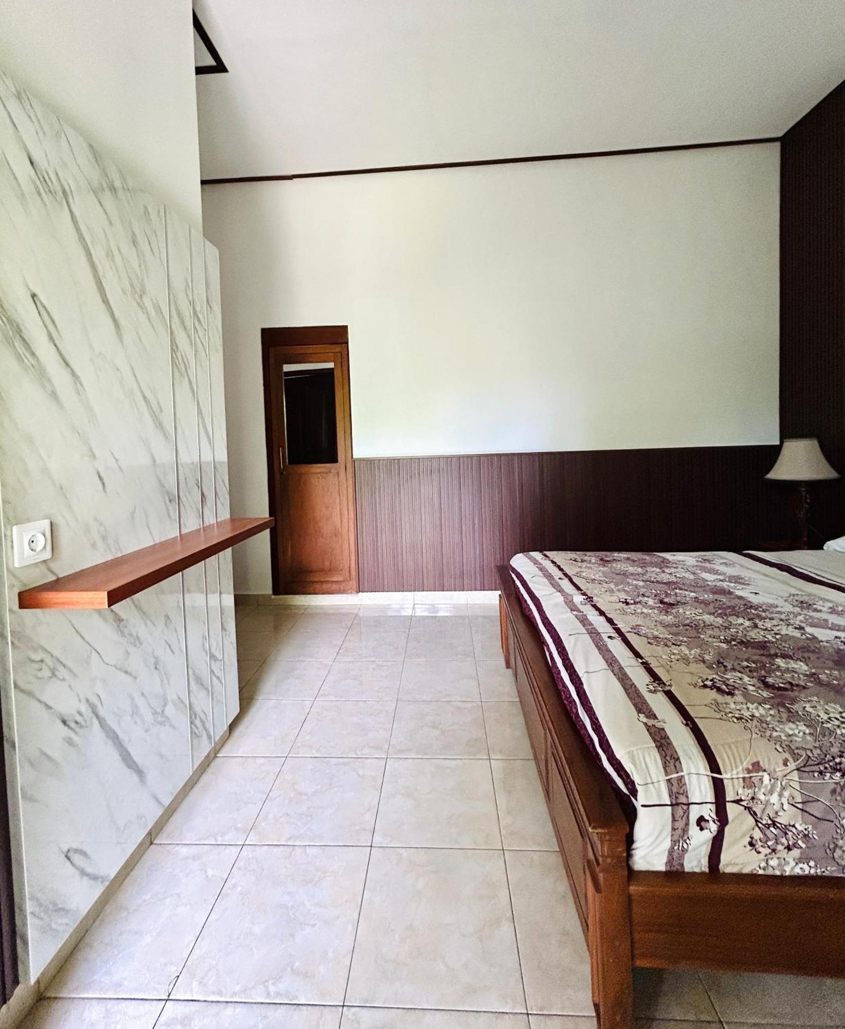 Tregge Surf Camp Uluwatu Hotel Room photo